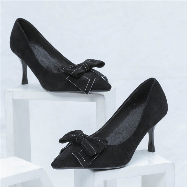 Öko-seemisnahast stiilsed paela ja madala kontsaga naiste kingad