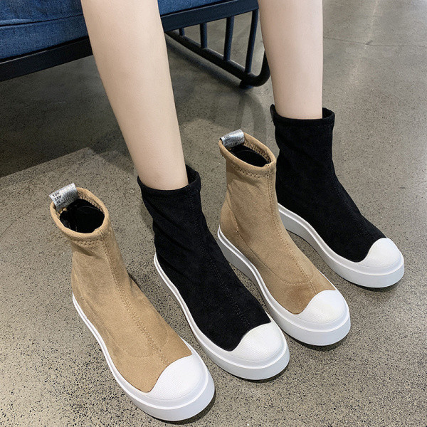 Naiste vastuolulised-vabaaja saapad ökoseemisnahast lameda tallaga