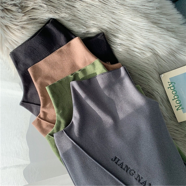 Kõrge krae ja kirjaga vabaaja naiste pluus