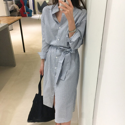 Stiilne naiste kleit-särk nööpide ja vöörihmaga