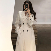 Sügis-talvine naiste mantel spitsikaelusega ja vöökohaga - pikk mudel