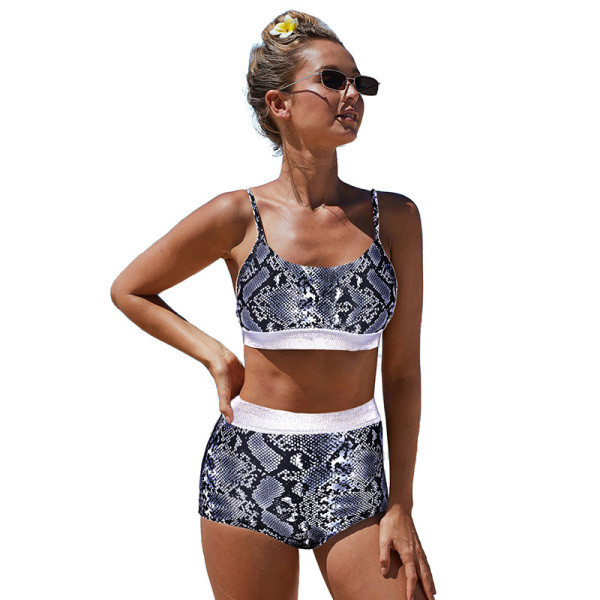 Magas derekú, állatmintás kétrészes fürdőruha