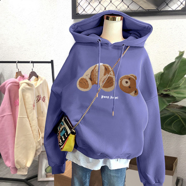 Naiste sportlik dressipluus lai kapuutsi ja aplikatsiooniga mudel