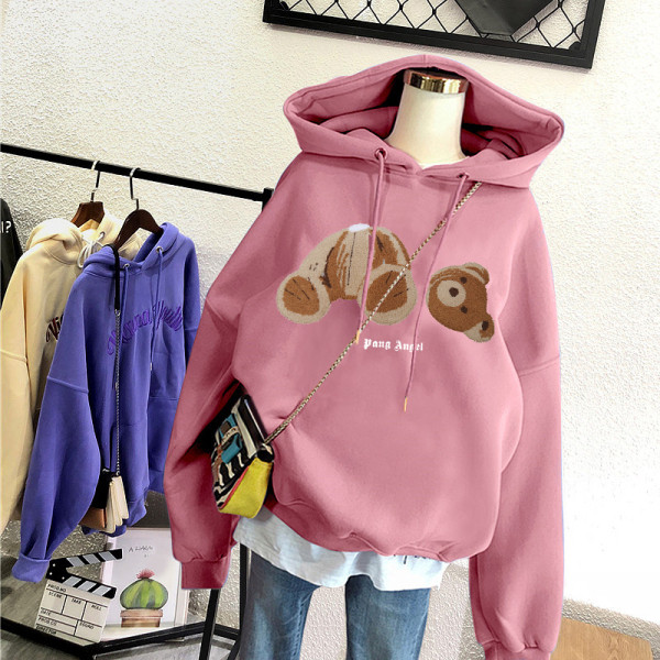 Naiste sportlik dressipluus lai kapuutsi ja aplikatsiooniga mudel