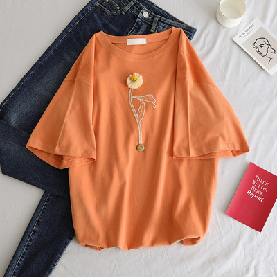 3D lilleaplikatsiooniga vabaaja naiste T-särgi lai mudel