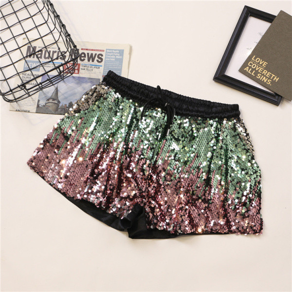 Moodsad kõrge elastse vöökoha ja värviliste litritega naiste lühikesed püksid