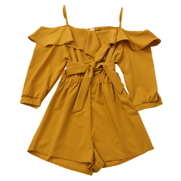 Stiilne naiste lühike kombinesoon 3/4 varrukate ja paljaste õlgadega