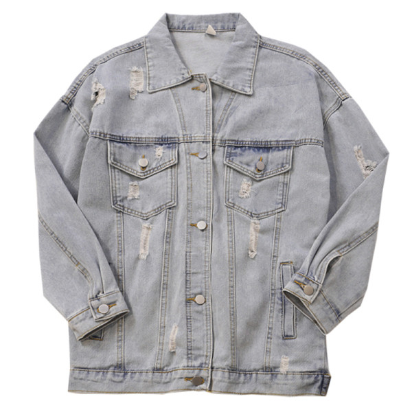 Lezser farmerdzseki széles modell szakadt motívumokkal és zsebekkel