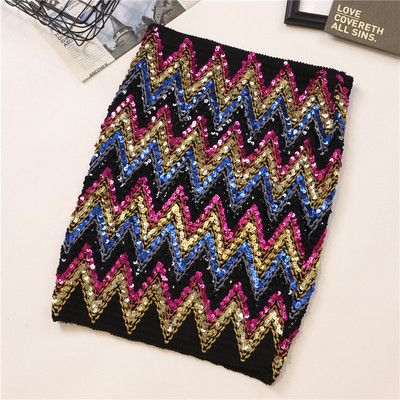 Къса дамска пола с висока талия и цветни пайети