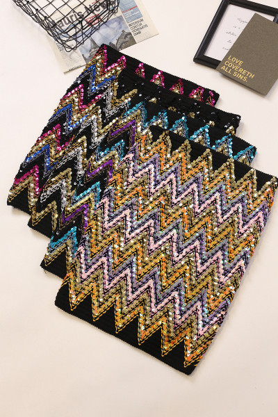 Къса дамска пола с висока талия и цветни пайети