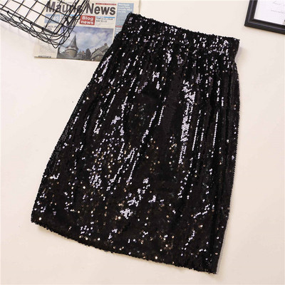 Γυναικεία φούστα με ψηλή μέση  και πούλιες με μεσαίου μήκους 