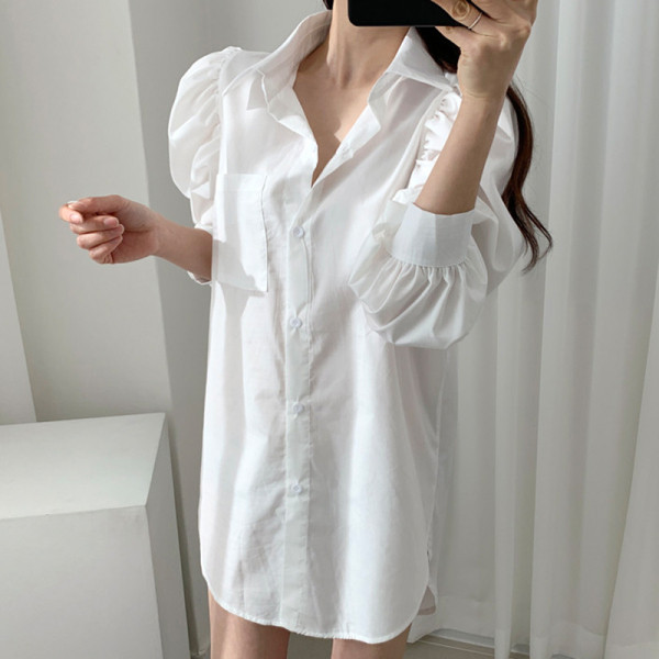 Klassikalise kraega naiste särk lai ja pikk mudel valge