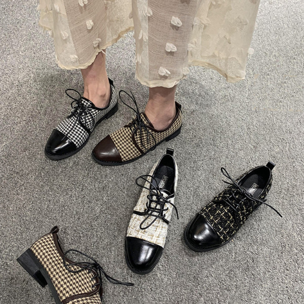 Naiste vabaajajalatsid paeltega ökonahast ja tekstiilist