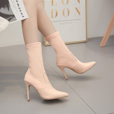 Stiilne õhukese kontsaga terava otsaga naiste saapad