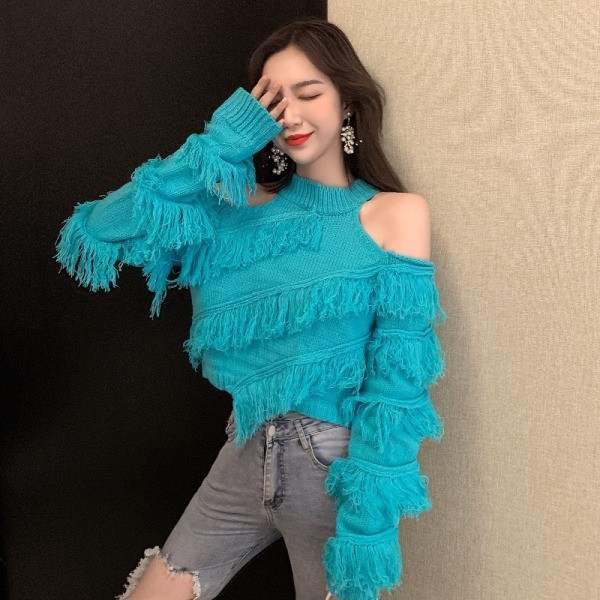 Moodne narmaste ja lõikega varrukatega naiste kampsun