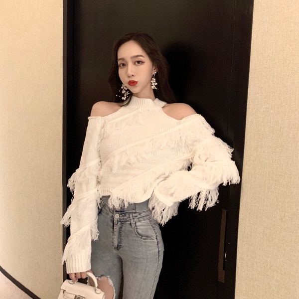 Moodne narmaste ja lõikega varrukatega naiste kampsun