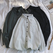 Kockás férfi ing hosszú ujjal, klasszikus gallérral és zsebbel