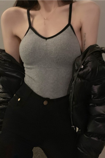 Igapäevane naiste V-kaelusega manteltopp