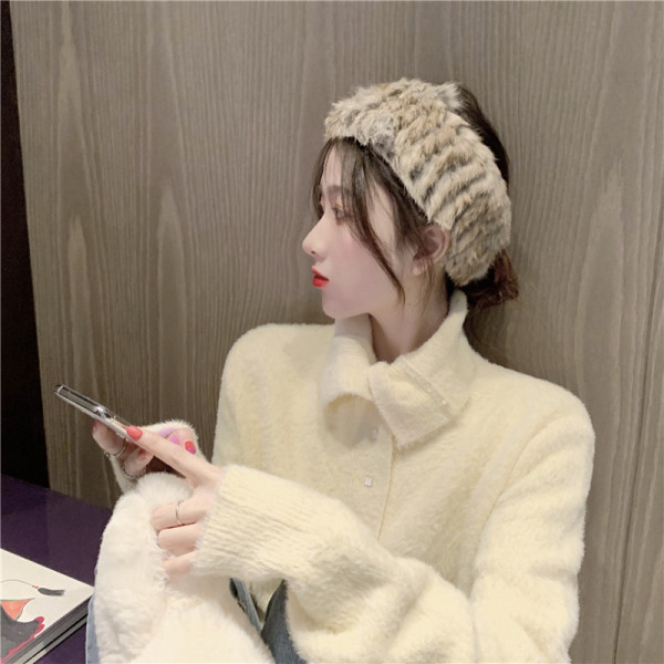 Lai kõrge krae ja nööpidega naiste kampsun