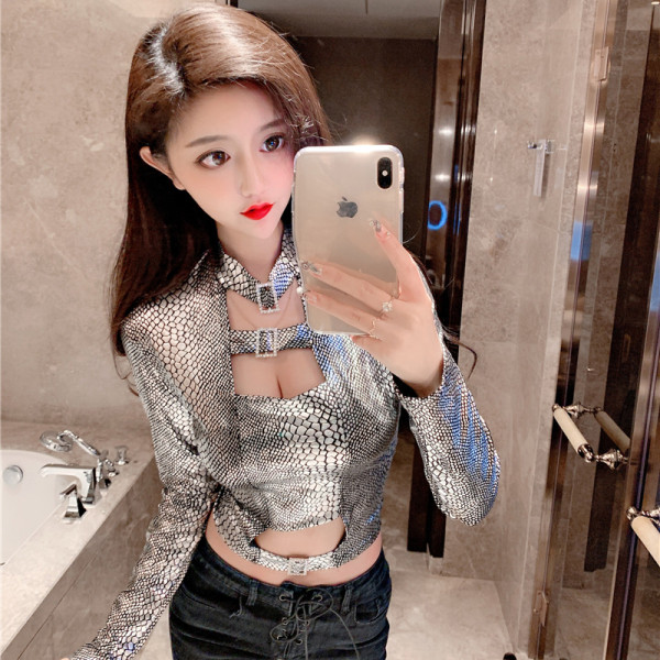 Modern női blúz Karcsú, hosszú ujjú modell