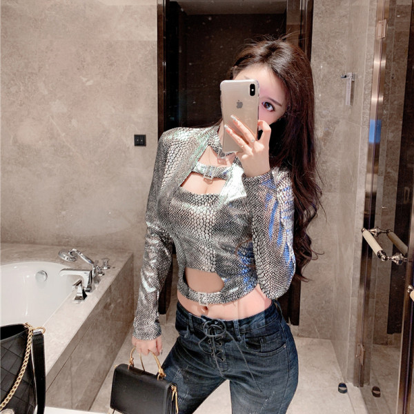 Modern női blúz Karcsú, hosszú ujjú modell