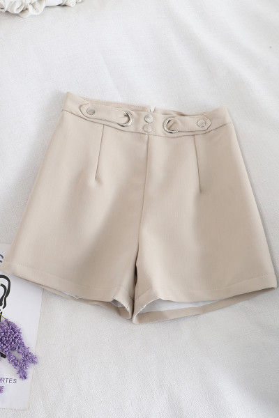 Női rövidnadrág A-vonallal és magas derékkal