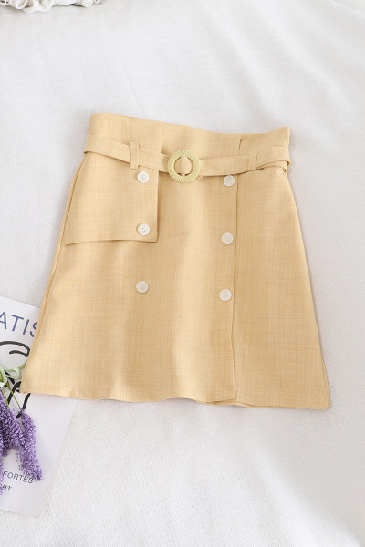 Moodne naiste seelik vöö ja nööpidega