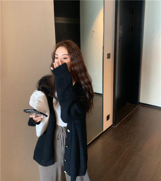 Must naiste retro vest nööpidega - lai mudel