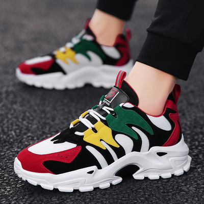 Uus mudel paeltega meeste kevadtossud