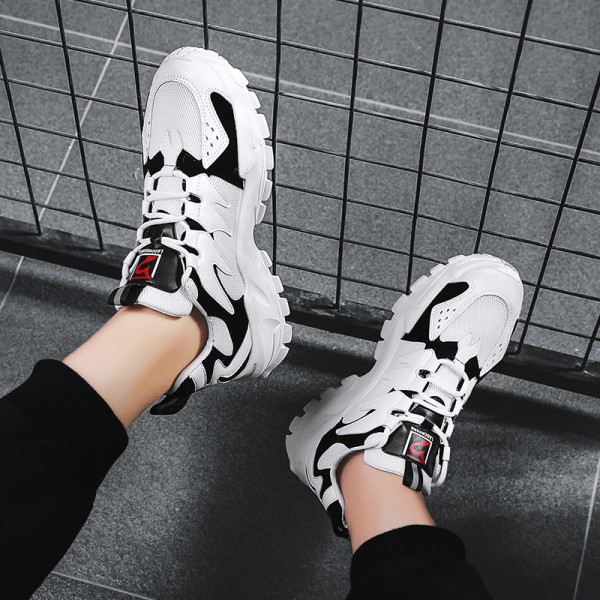 Uus mudel paeltega meeste kevadtossud