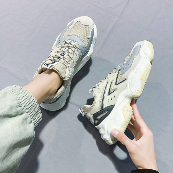 Ежедневни мъжки маратонки с връзки и надписи