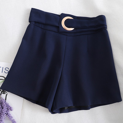 Naiste lühikesed püksid, lai mudel kõrge vöökoha ja vööga