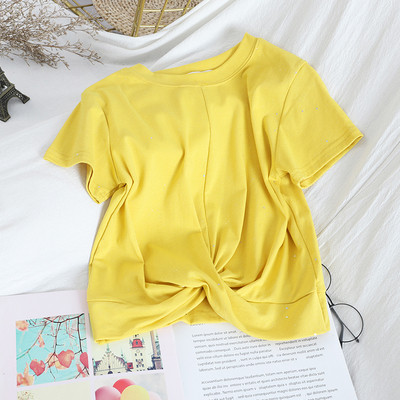 Καθημερινή γυναικεία μπλούζα με κοντό μανίκι και οβάλ ντεκολτέ