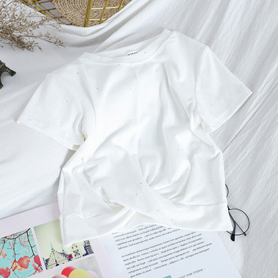 Καθημερινή γυναικεία μπλούζα με κοντό μανίκι και οβάλ ντεκολτέ