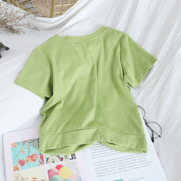 Καθημερινή γυναικεία μπλούζα με κοντό μανίκι και οβάλ ντεκολτέ