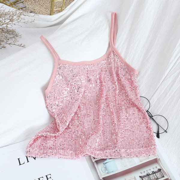 Praegune peenikeste rihmade ja litritega naiste topp