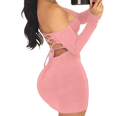 Stiilne paljaste õlgadega naiste kleit seljal lipsudega