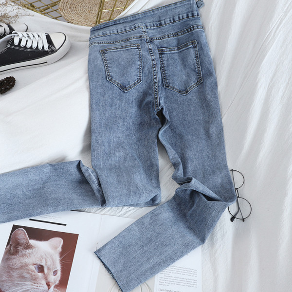 Ежедневни дамски дънки Slim модел с висока талия и нестандартно закопчаване