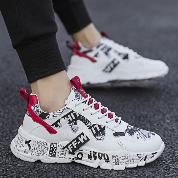 Öko-nahast valmistatud vabaaja tossud meeste paelte ja pealdistega