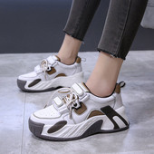 Naiste vabaaja tossud kõrge talla ja takjapaelaga