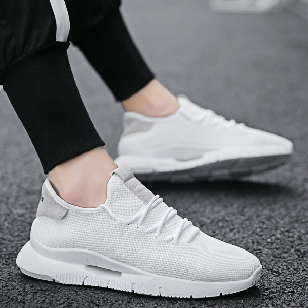 Moodsad paeltega tekstiilist meeste tossud