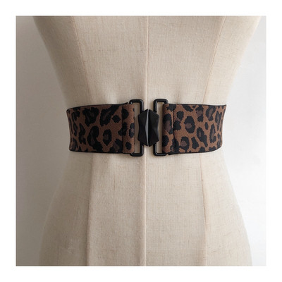 Metallist kinnitusega elastne naiste vöörihm