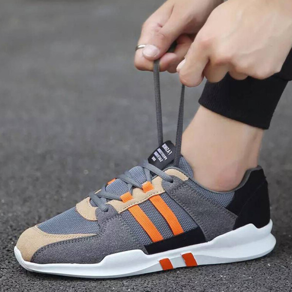 Sport és hétköznapi férfi tornacipő öko velúrból és textilből készült fűzővel