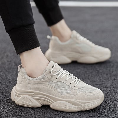 Meeste vabaaja tossud ökoseemisnahast krobelise talla ja paeltega