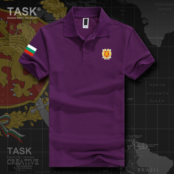 Lühikeste varrukate ja klassikalise kaelusega meeste pluus Bulgaaria embleemiga