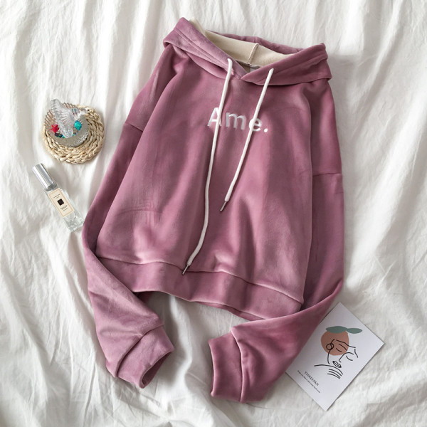 Naiste vabaaja pluus tikandi ja kapuutsiga