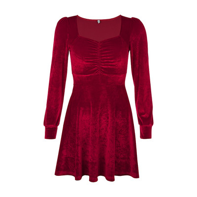 Rövid női bársony ruha modell hosszú ujjal