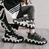 Kareda talla ja paeltega moodsad naiste tossud