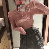 Korszerű női blúz kordbársony mezből, leesett ujjakkal