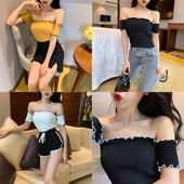 Вталена дамска блуза с паднали къси ръкави и къдри